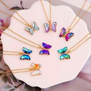 Fashion Style Gradient Butterfly Pendant Necklace for Women